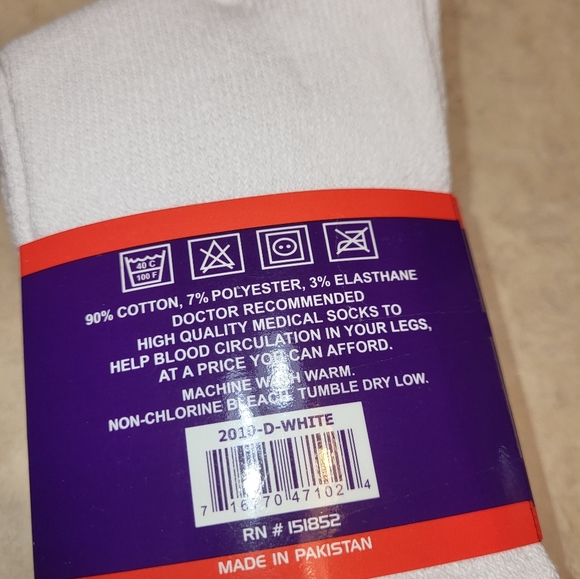 Men's Crew Socks for Diabetes & Circulatory Problems size 10-13 NIP 3 pairs - Picture 4 of 7